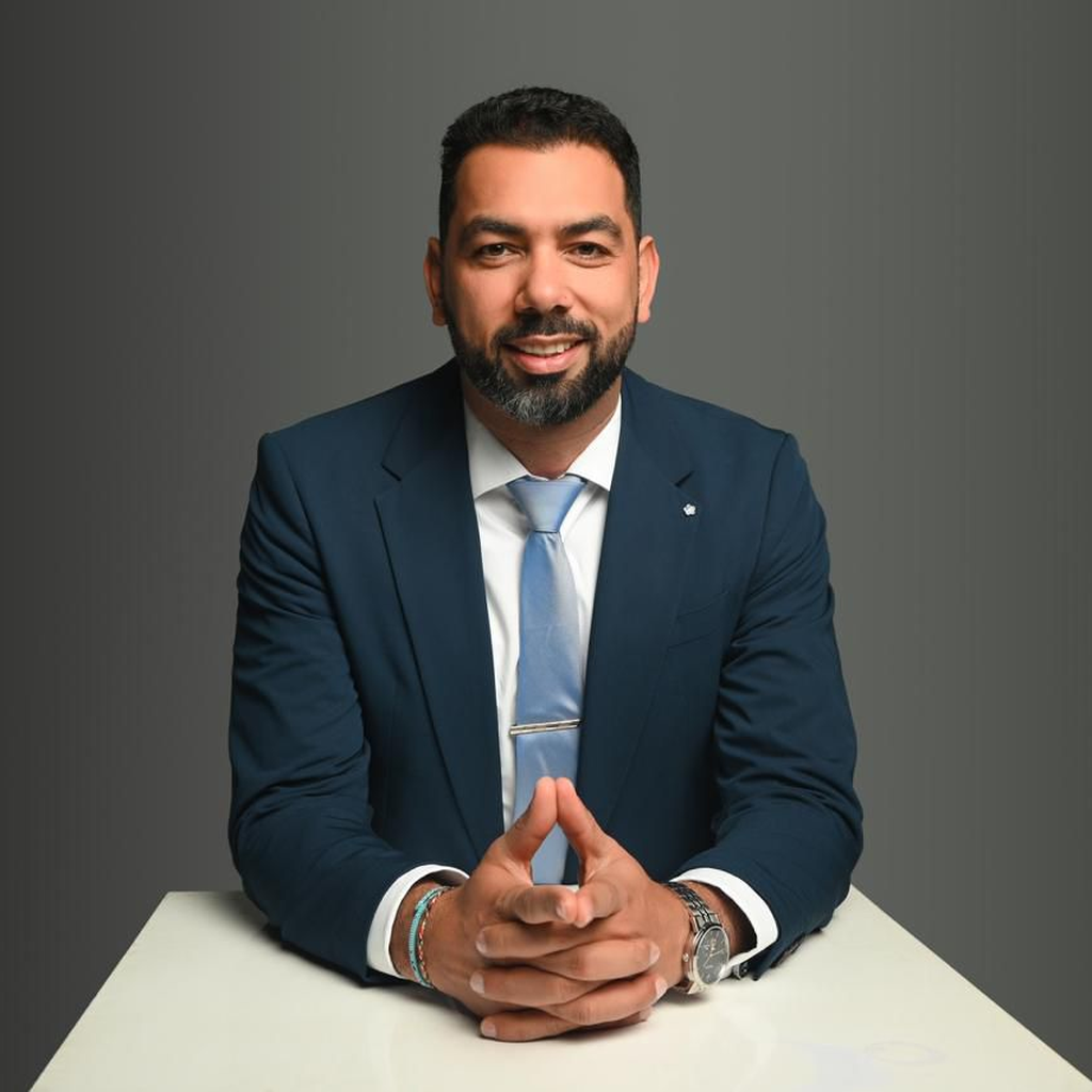 Dr. Javier Alonso Galvis Chacón